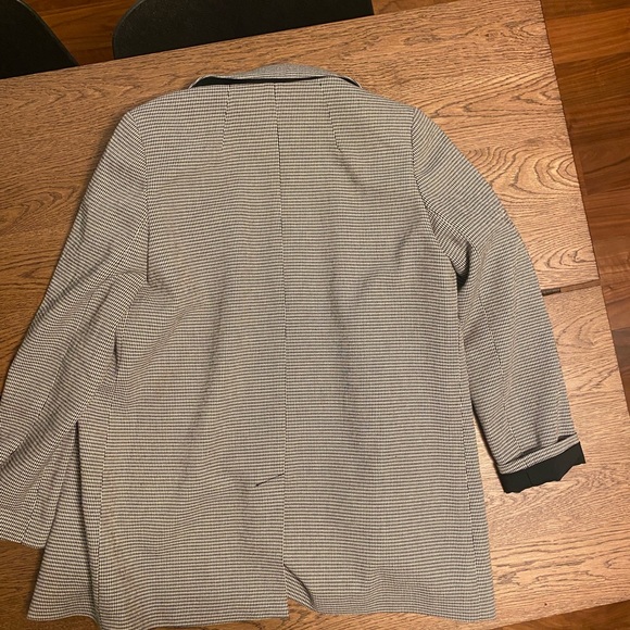 Dorset Blazer in Houndstooth - Picture 6 of 7